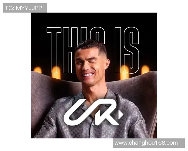 足球巨星C罗魅力头像展示引领全球球迷热潮与时尚潮流 足球巨星C罗魅力头像展示引领全球球迷热潮与时尚潮流