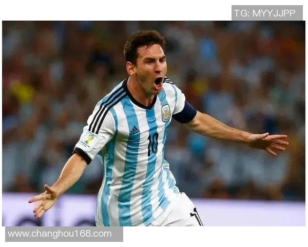 足球明星猝死引发的感动瞬间与球迷心灵共鸣的故事分享 足球明星猝死引发的感动瞬间与球迷心灵共鸣的故事分享