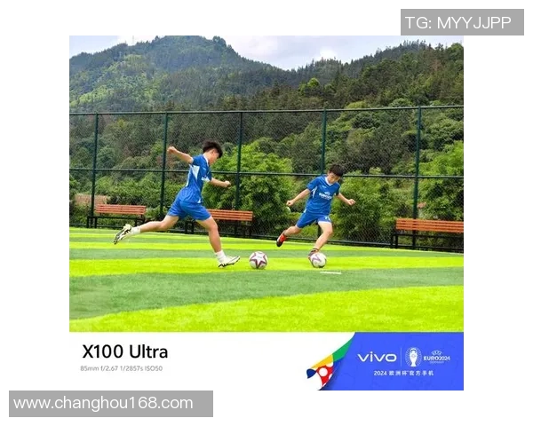 足球明星长情瞬间高清大图展现他们的热爱与奉献精神 足球明星长情瞬间高清大图展现他们的热爱与奉献精神