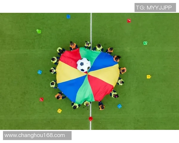 足球明星骑车视频高清展现运动魅力与生活乐趣的完美结合 足球明星骑车视频高清展现运动魅力与生活乐趣的完美结合