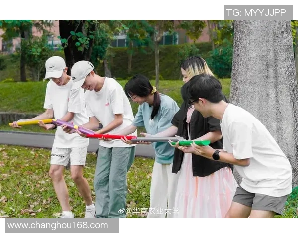 黄娜的足球人生深度对话探索她的梦想与奋斗历程 黄娜的足球人生深度对话探索她的梦想与奋斗历程